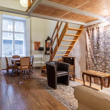 Donaticoeur Escalier Appartement Budapest