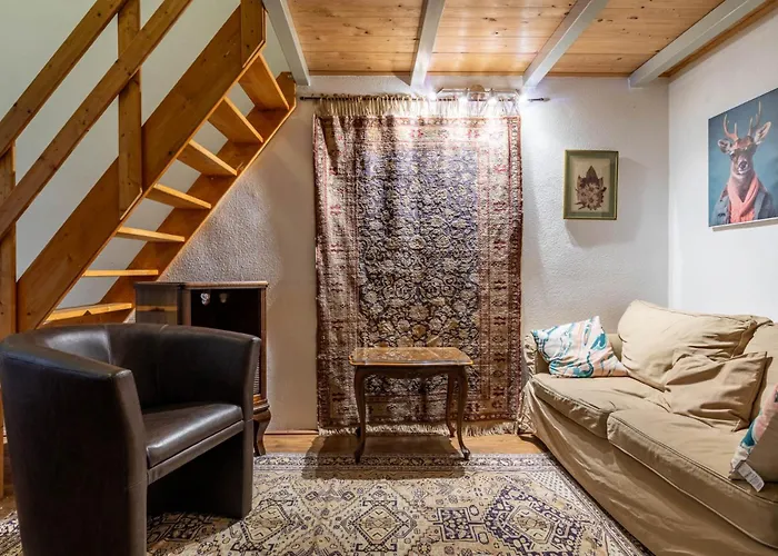 Donaticoeur Escalier Apartment *