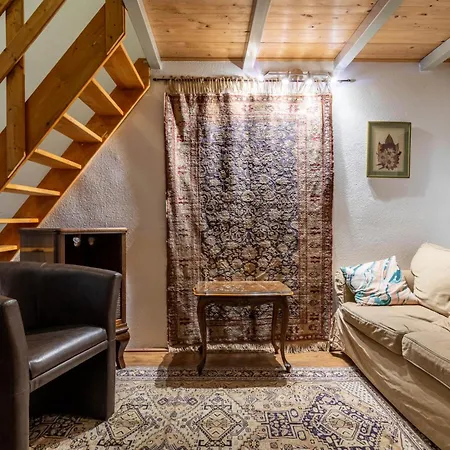 Donaticoeur Escalier Apartment *